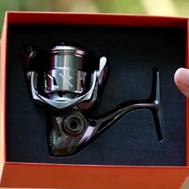 Carrete de pesca frontales y baitcasting
